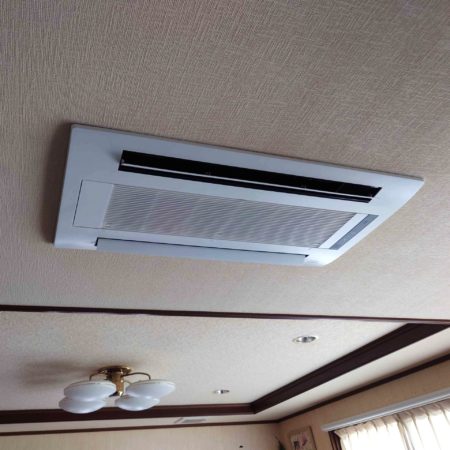 新しいエアコン